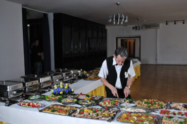 Full Service Catering in Miami: Elevate Every Event with Stress-Free Dining